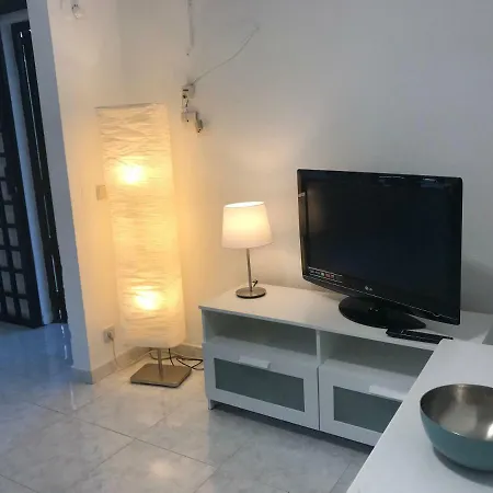 Monte Rojo Terrace דירה